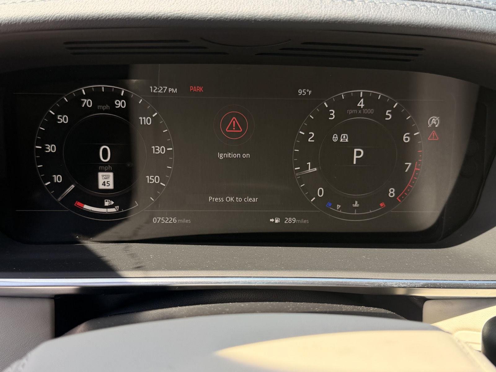 Used 2019 Land Rover Range Rover HSE AWD/4WD image 6