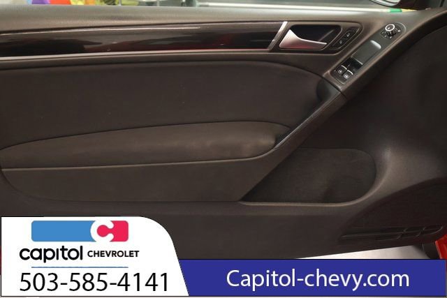 Used 2012 Volkswagen Golf 2-Door FWD image 9