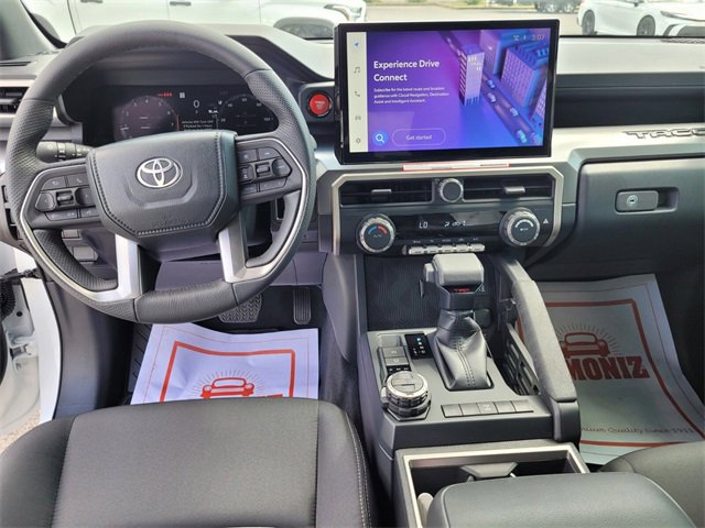 Used 2024 Toyota Tacoma TRD Off-Road image 28