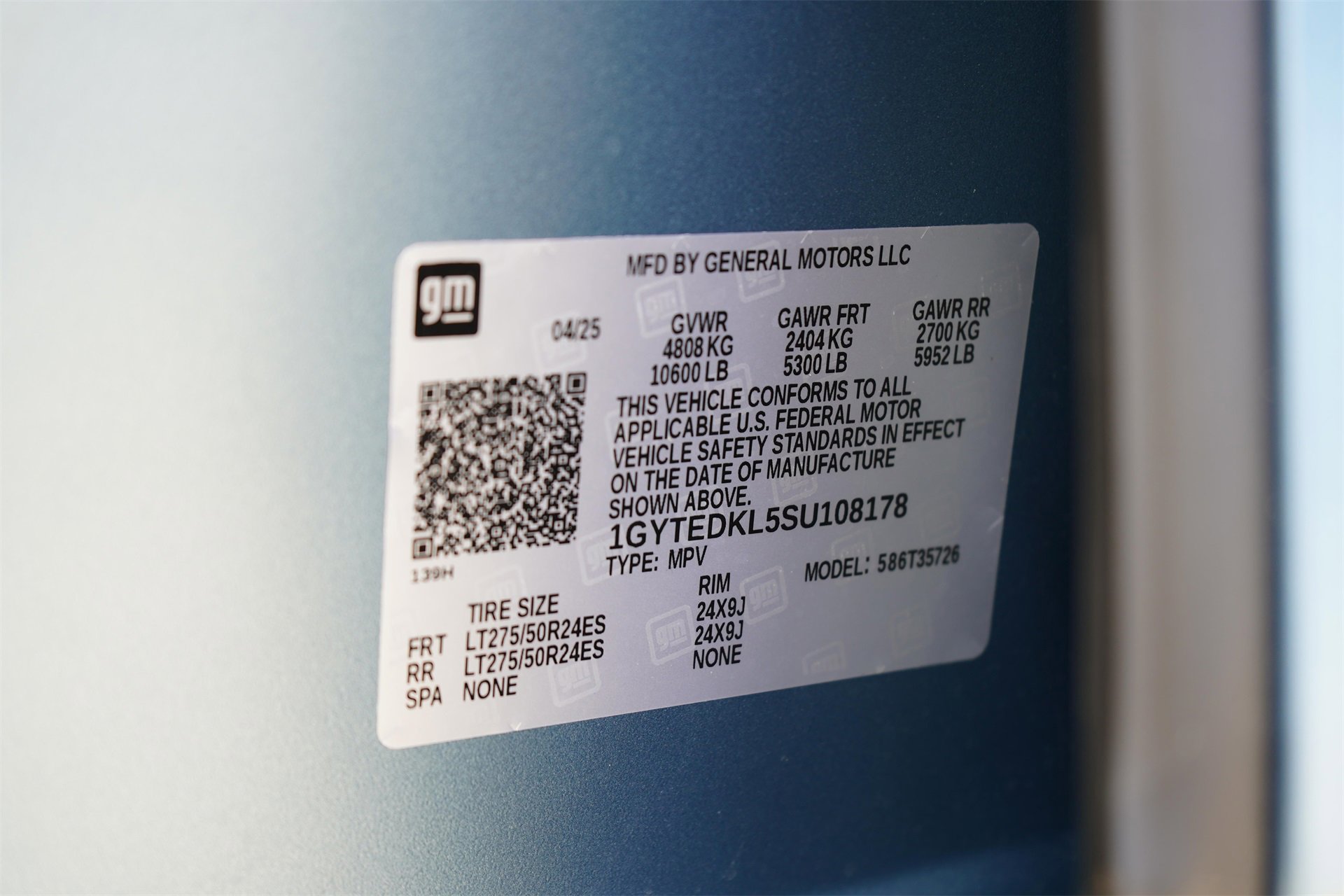 New 2025 Cadillac Escalade IQ Luxury 2 image 31