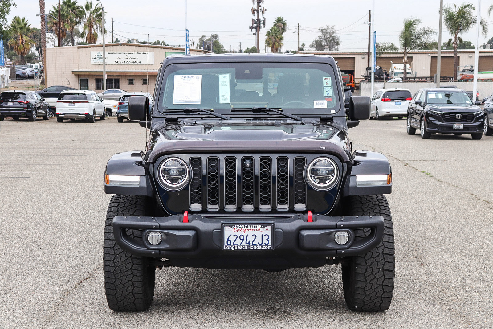 Used 2020 Jeep Gladiator Rubicon image 2