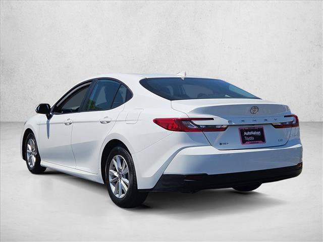 Used 2025 Toyota Camry LE FWD image 8