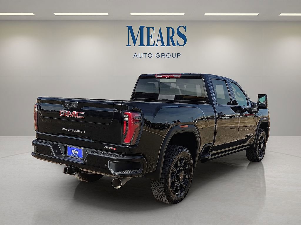 Used 2025 GMC Sierra 2500 AT4 w/ AT4 Premium Plus Package image 5