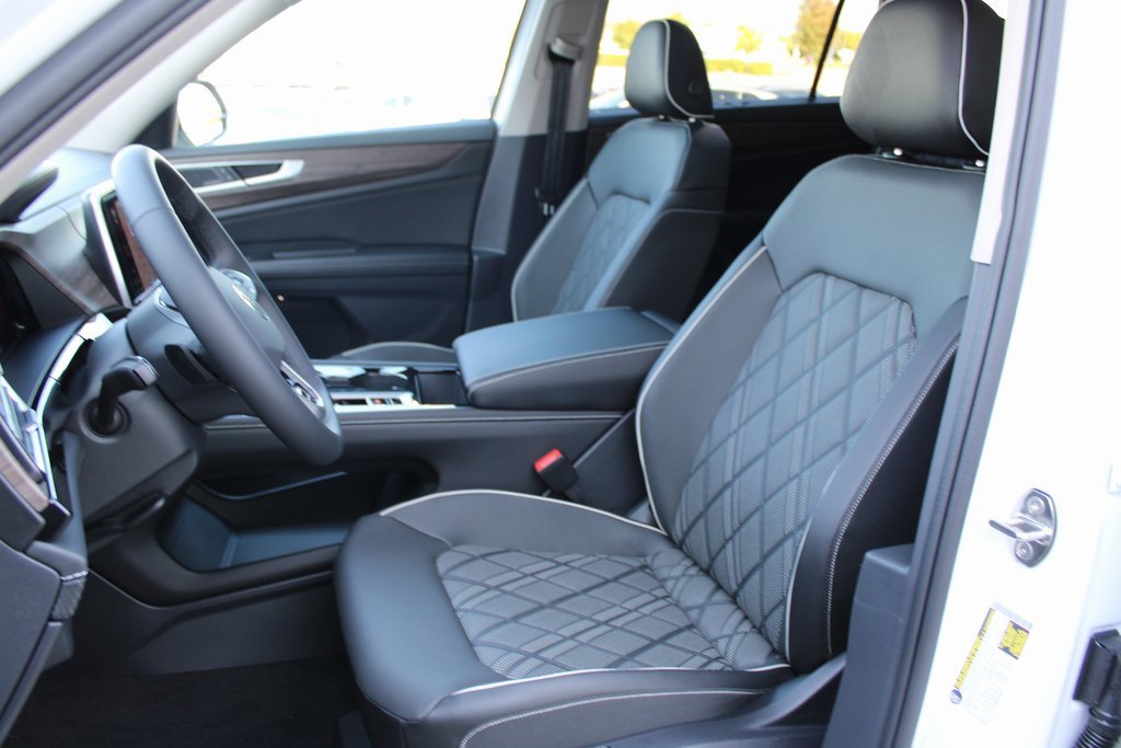 New 2026 Volkswagen Atlas SEL Premium R-Line image 7
