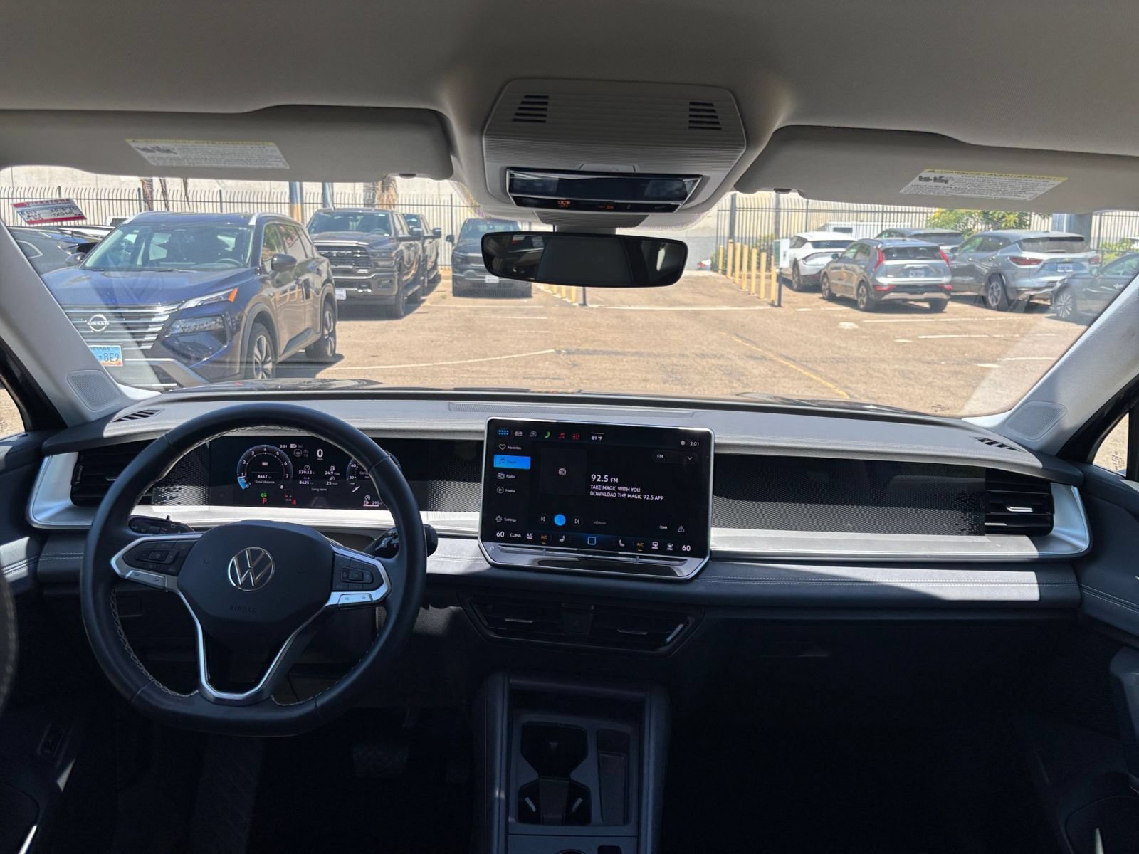 Used 2026 Volkswagen Tiguan SE AWD/4WD image 34
