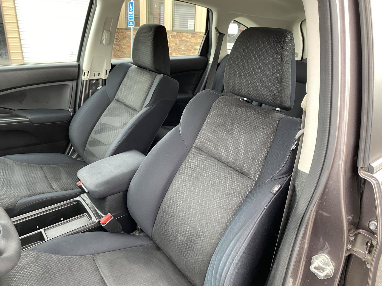 Used 2015 Honda CR-V LX image 6