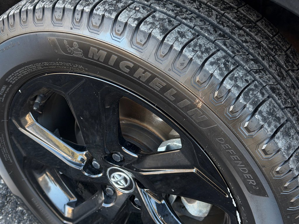 Used 2021 Toyota RAV4 XSE w/ XSE Grade Weather Package image 10