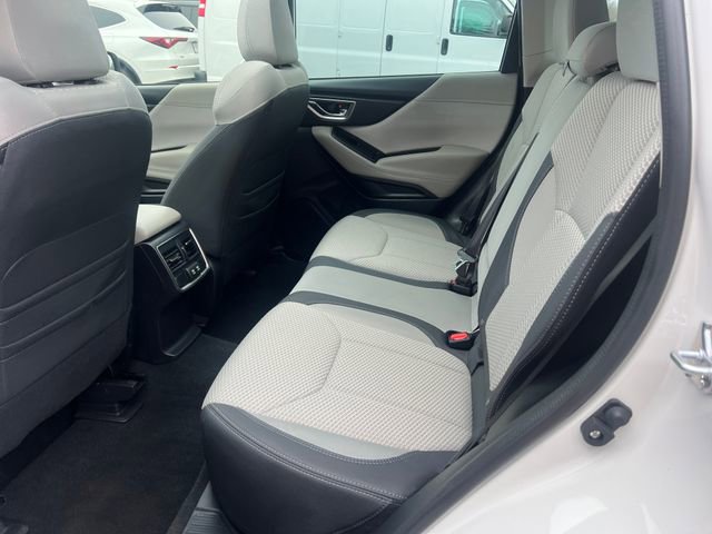 Used 2023 Subaru Forester Premium AWD/4WD image 19