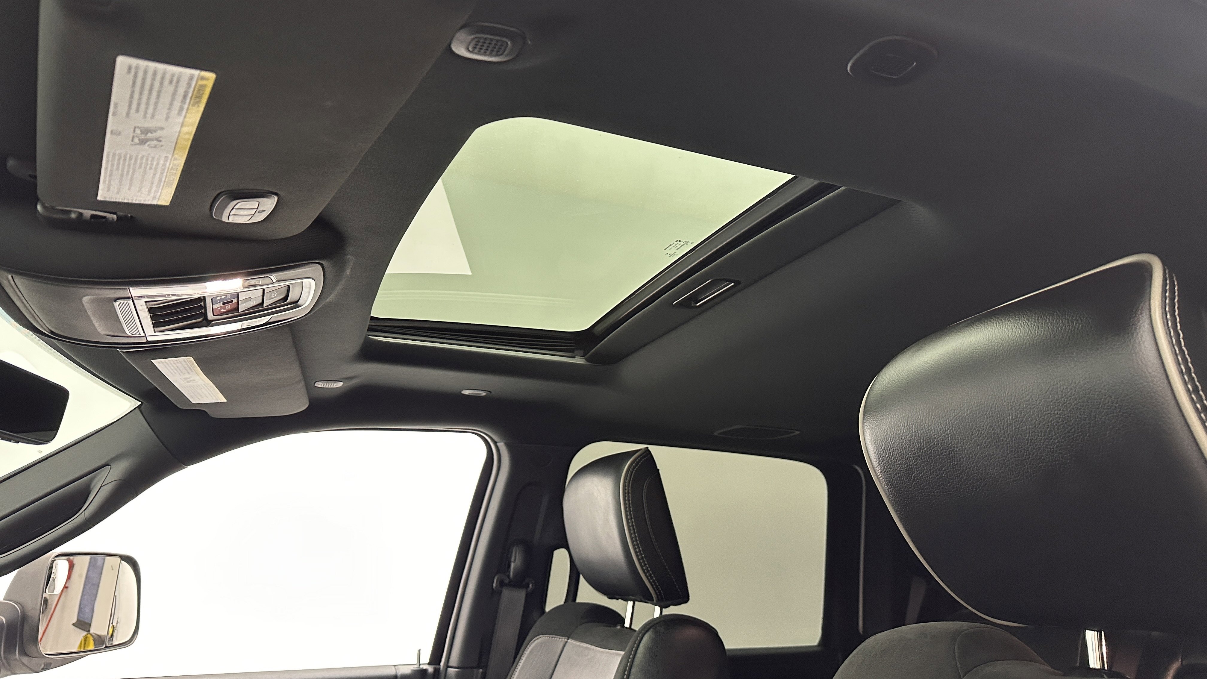 Used 2021 RAM 3500 Laramie image 5