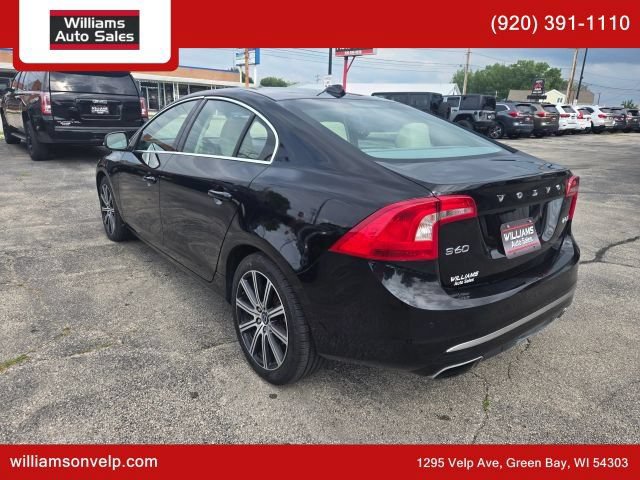 Used 2017 Volvo S60 T5 Inscription AWD/4WD image 6