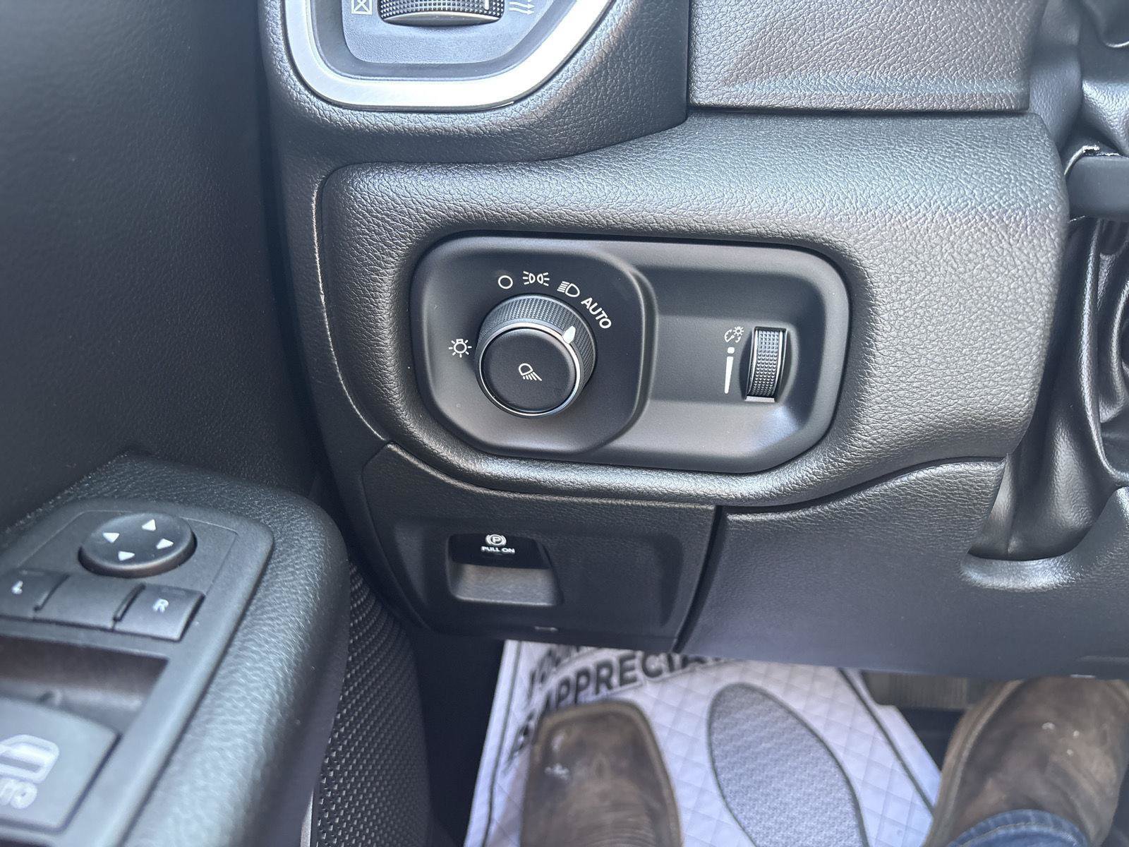 Used 2023 RAM 1500 HFE RWD image 19
