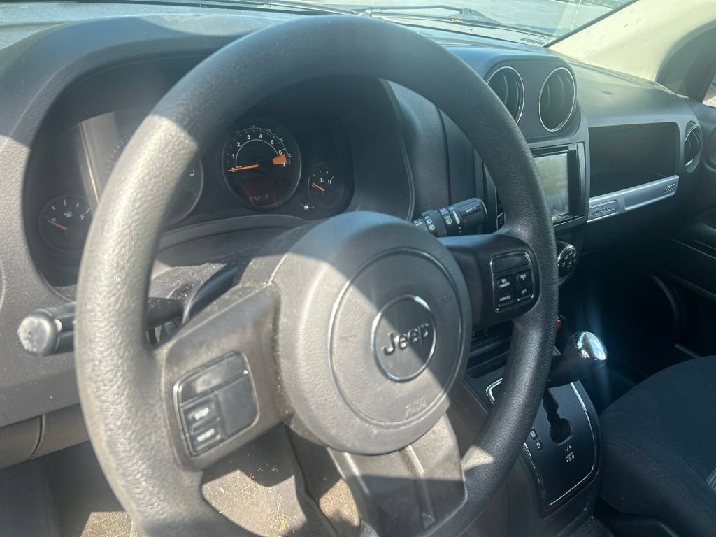 Used 2015 Jeep Compass Sport w/ Power Value Group FWD image 13