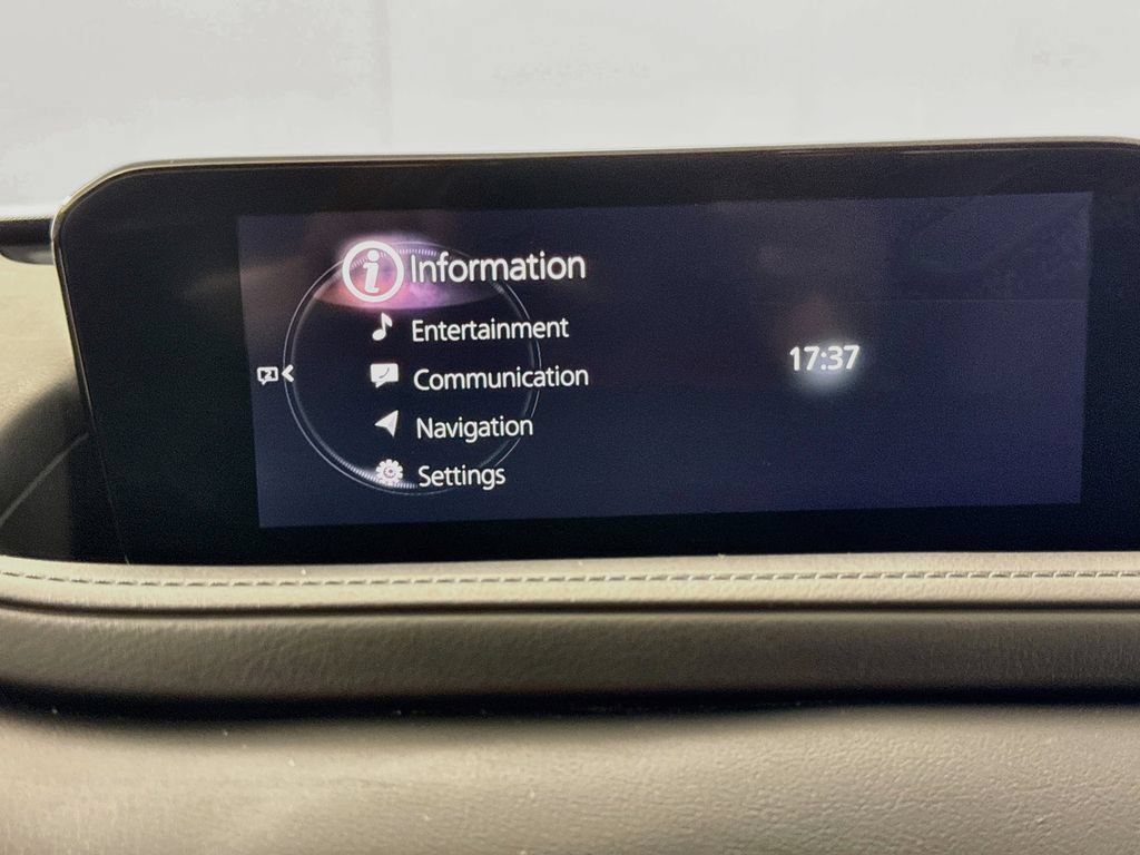 Used 2022 MAZDA CX-30 AWD 2.5 S w/ Select Package image 13