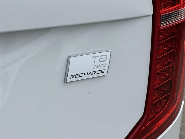 Used 2023 Volvo XC90 T8 Plus w/ Protection Package Premier image 32