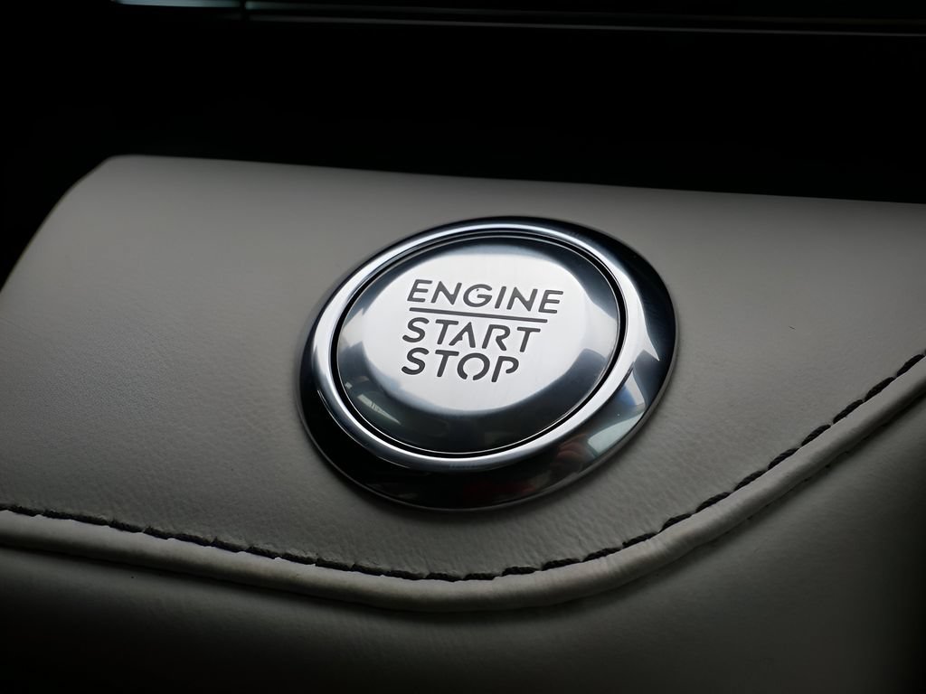 Used 2024 Lincoln Nautilus Black Label w/ Jet Appearance Package (87T) AWD/4WD image 27