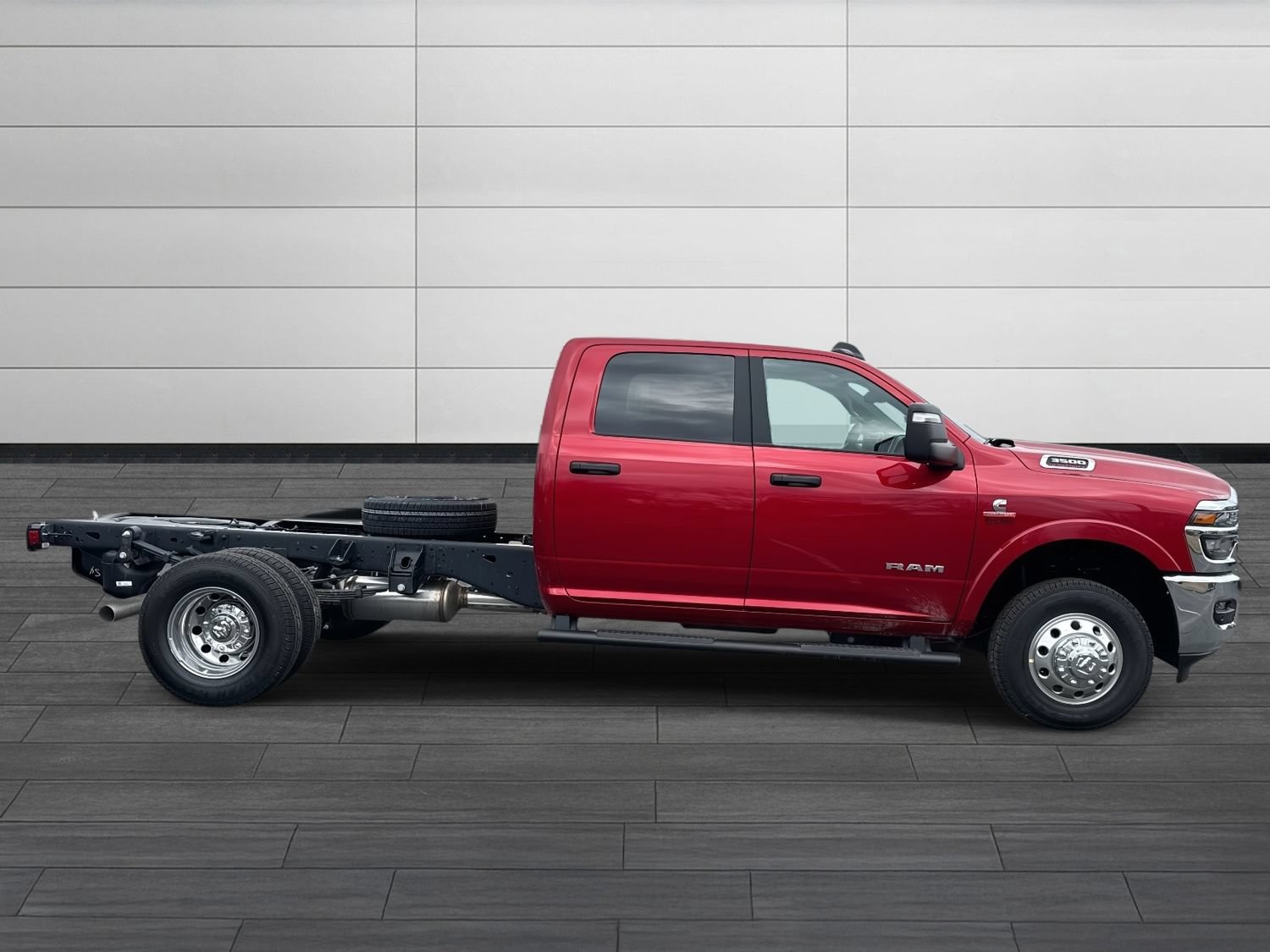 New 2026 RAM 3500 Big Horn AWD/4WD image 3