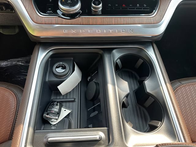 New 2027 Ford Expedition Max King Ranch AWD/4WD image 30