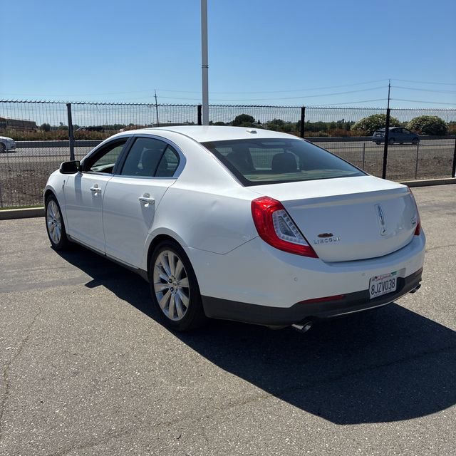 Used 2014 Lincoln MKS AWD w/ Equipment Group 201A image 4