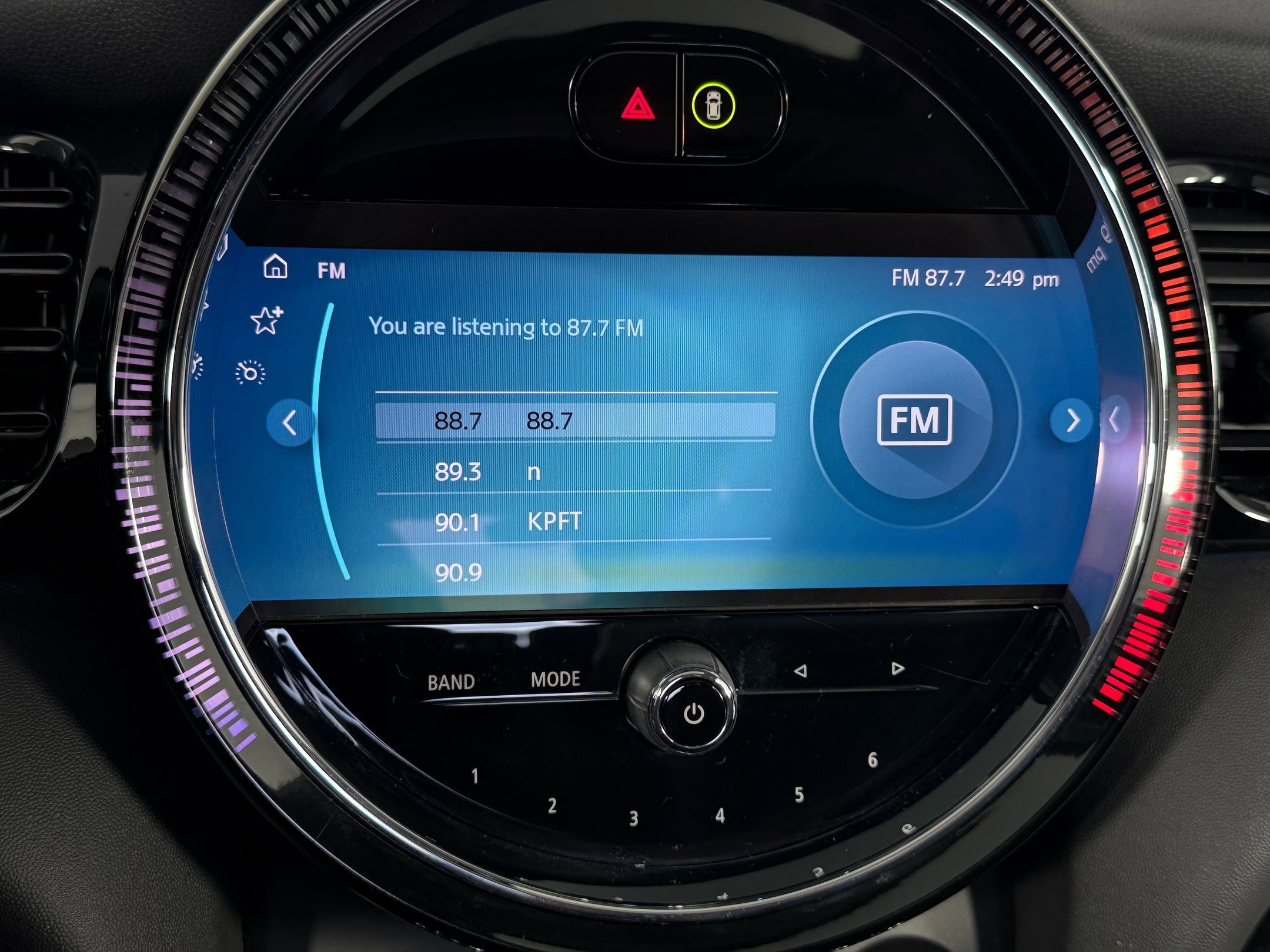 Used 2023 MINI Cooper 2-Door Hardtop image 26