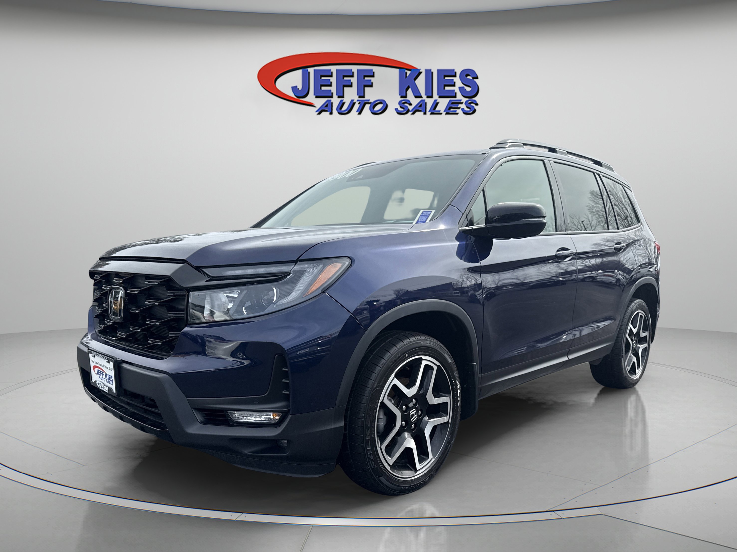 Used 2022 Honda Passport Elite image 2