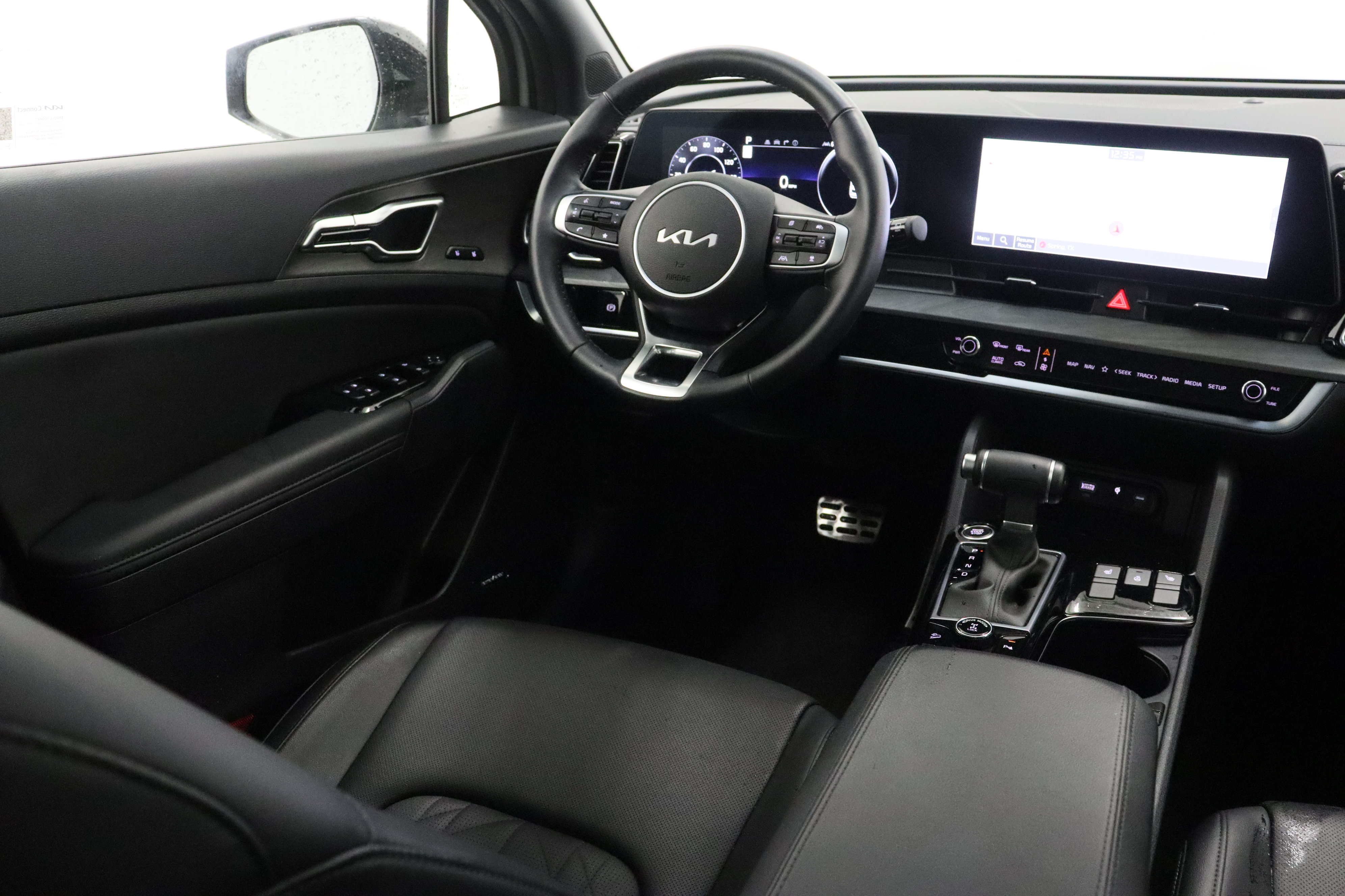Used 2025 Kia Sportage X-Pro AWD/4WD image 33
