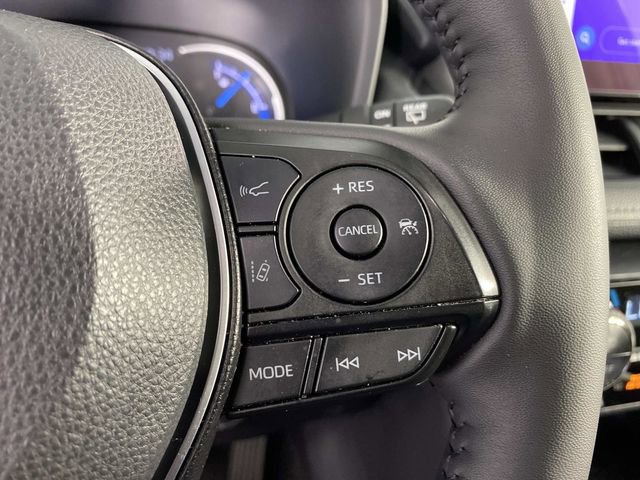 Used 2025 Toyota RAV4 XLE w/ Convenience Package AWD/4WD image 18