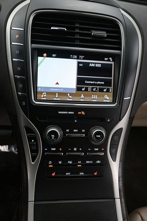 Used 2017 Lincoln MKX Select w/ Select Plus Package FWD image 13