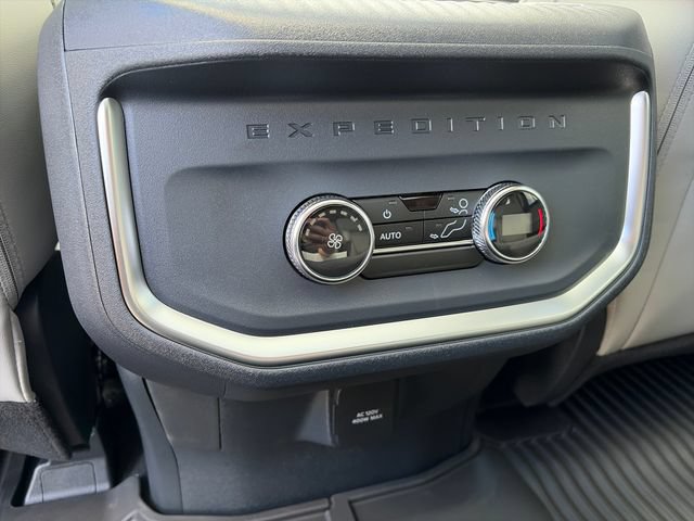 New 2026 Ford Expedition Max Active AWD/4WD image 14