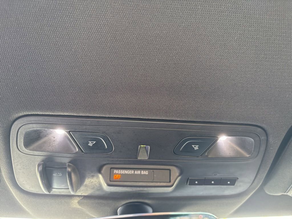 Used 2017 Chevrolet Camaro LT image 17