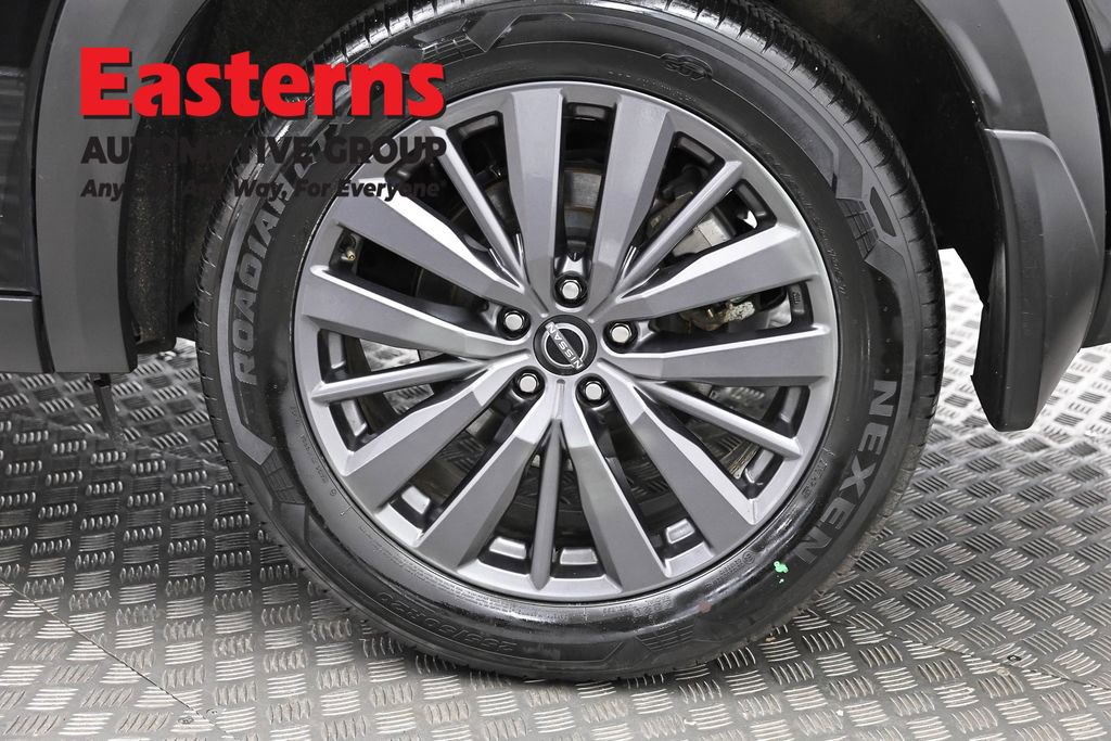 Used 2023 Nissan Pathfinder SL w/ SL Premium Package image 35