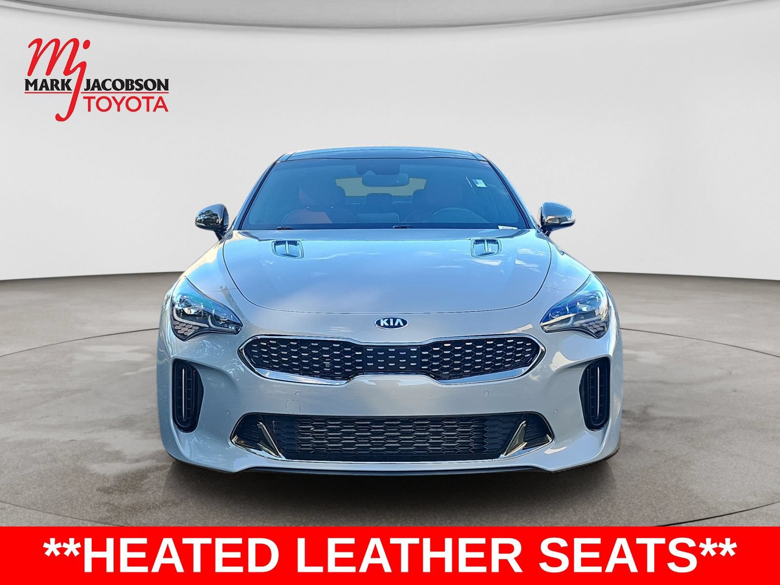 Used 2019 Kia Stinger GT1 RWD image 2
