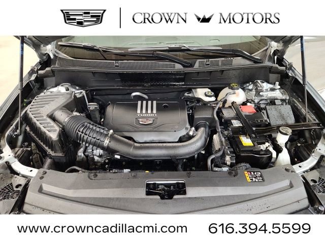 Certified 2025 Cadillac XT6 Luxury image 9