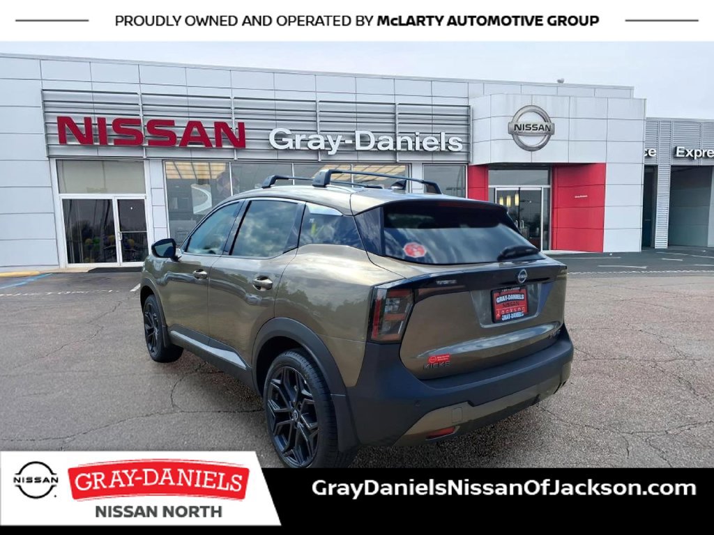 New 2026 Nissan Kicks SR AWD/4WD image 5