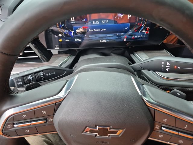 Used 2025 Chevrolet Tahoe Z71 w/ Comfort Package AWD/4WD image 23