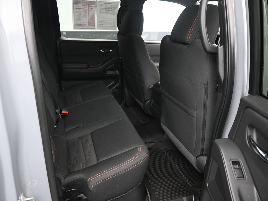 Used 2022 Nissan Frontier PRO-4X w/ Off-Road Protection Package image 13
