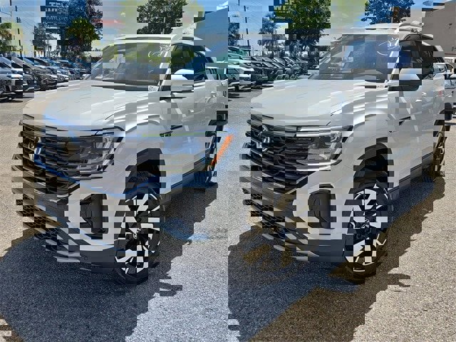 New 2026 Volkswagen Atlas Cross Sport SE image 29