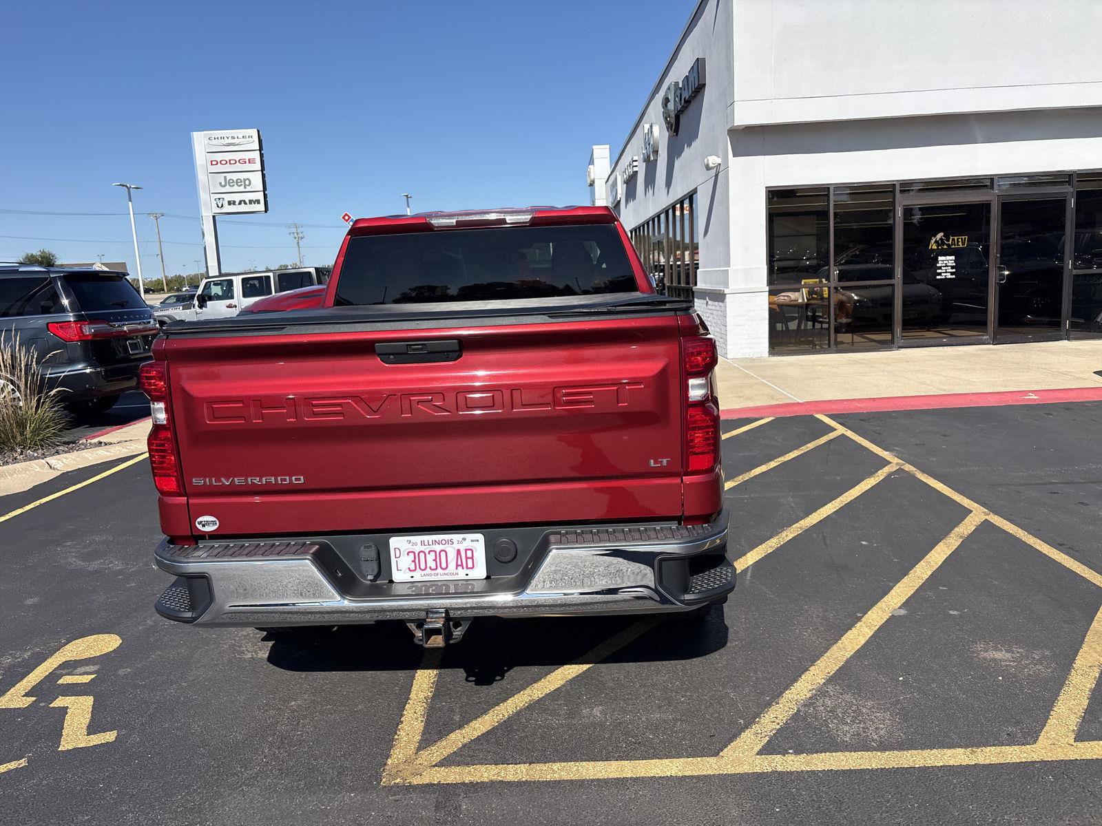 Used 2019 Chevrolet Silverado 1500 LT w/ All-Star Edition AWD/4WD image 6