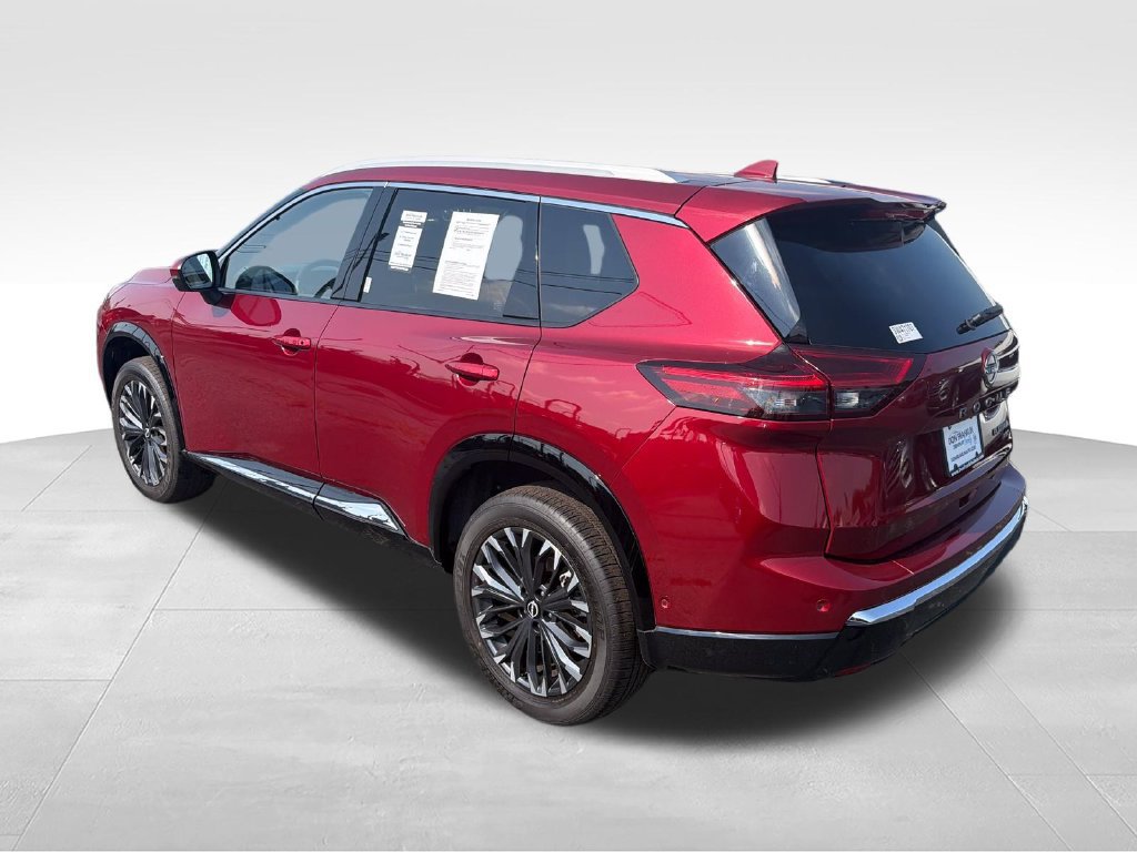 Certified 2025 Nissan Rogue Platinum w/ Platinum Premium Package AWD/4WD image 3