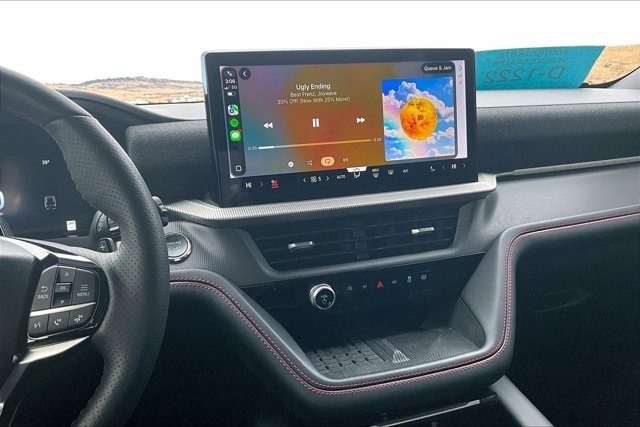 Used 2025 Ford Explorer ST image 9