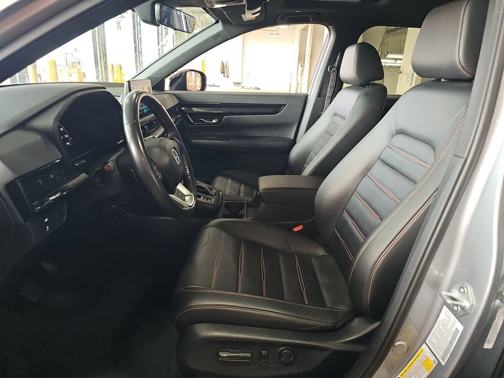 Used 2023 Honda CR-V Sport Touring image 5