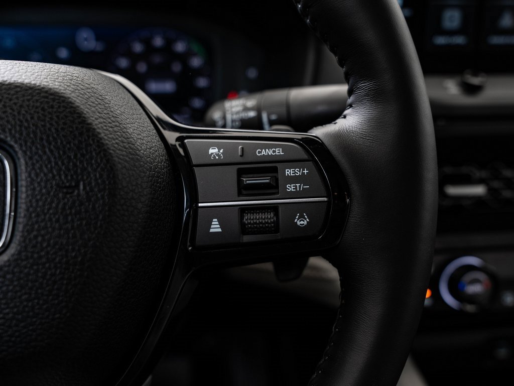 Used 2025 Honda Accord Touring image 28