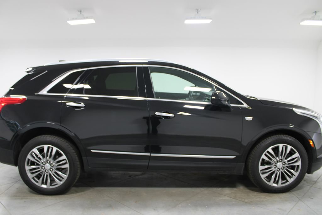 Used 2018 Cadillac XT5 Premium Luxury FWD image 11