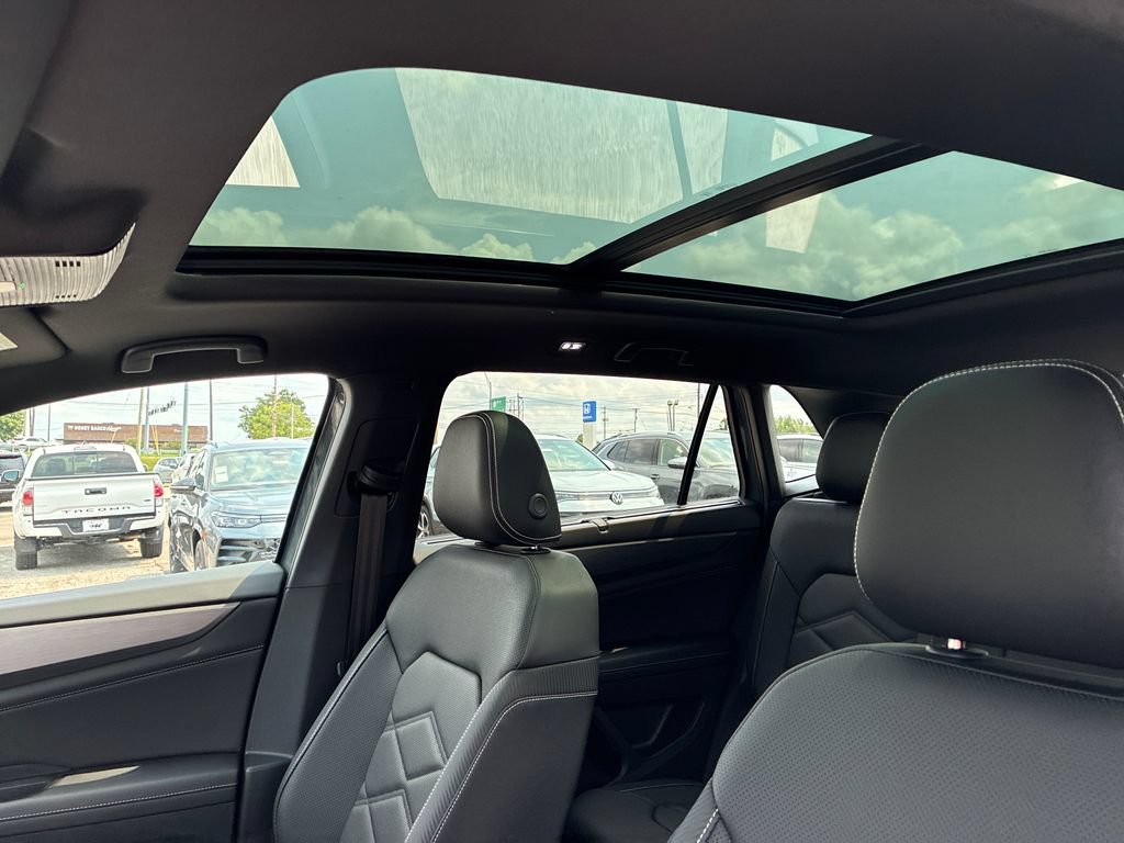 New 2026 Volkswagen Atlas Cross Sport SE AWD/4WD image 17