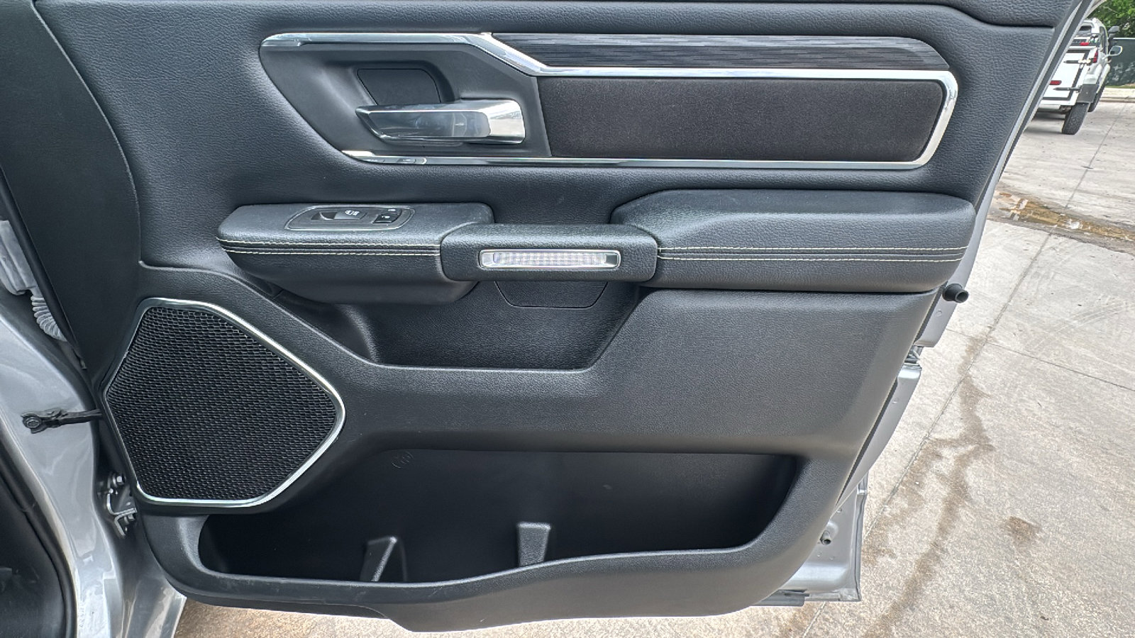 Certified 2024 RAM 1500 Laramie AWD/4WD image 28
