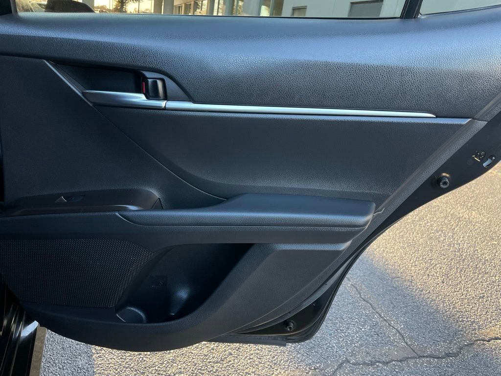 Used 2023 Toyota Camry LE image 33