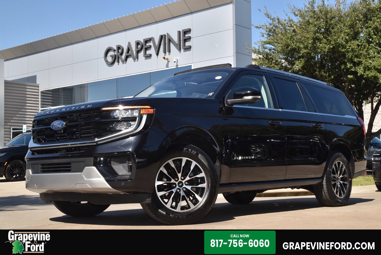 Used 2025 Ford Expedition Max Platinum AWD/4WD image 1