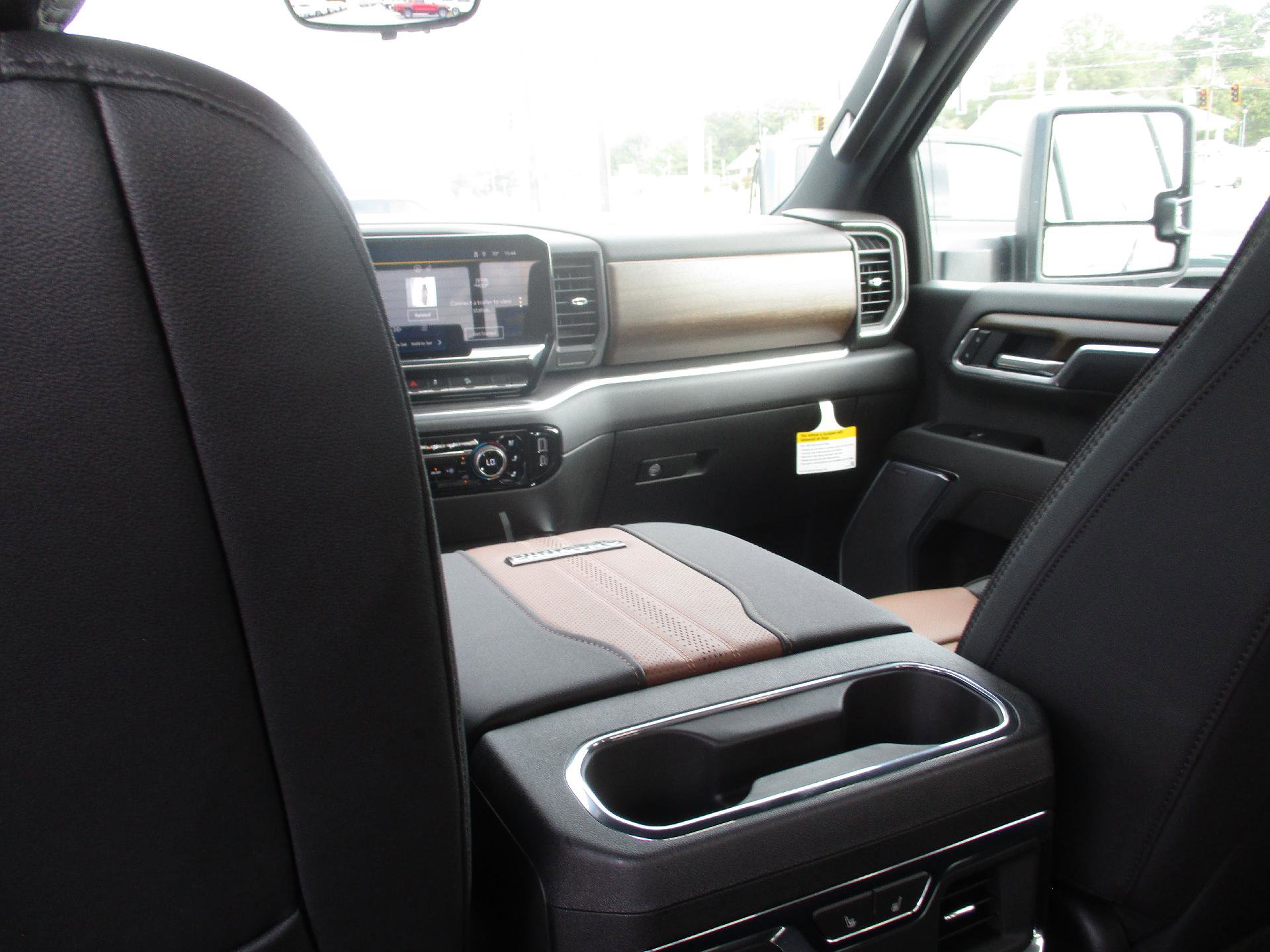 New 2026 Chevrolet Silverado 2500 High Country w/ High Country Premium Package image 15