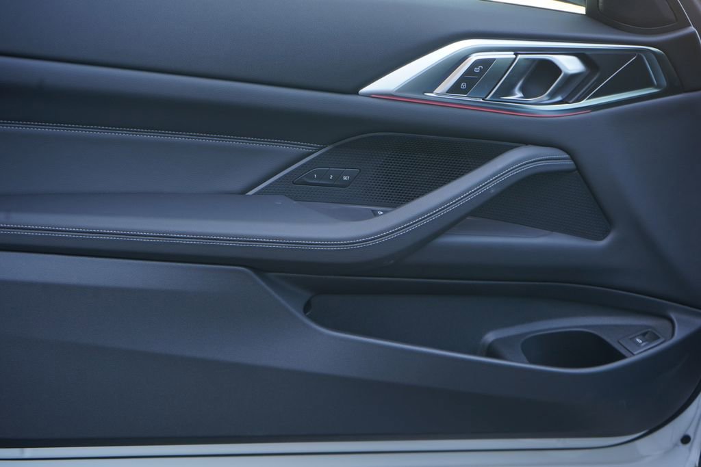 Used 2025 BMW 430i Coupe w/ Convenience Package image 8