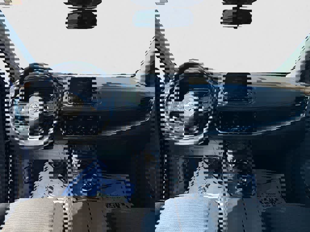 Used 2023 Nissan Rogue SV image 12