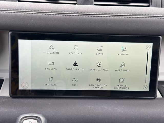 Used 2022 Land Rover Defender 110 S image 24